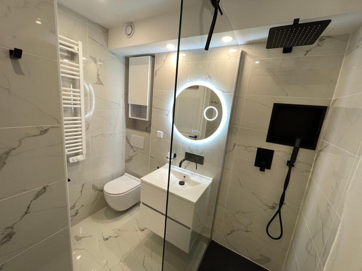 Cosy Appartement Au Calme A Deux Pas Du Centre Орон Екстер'єр фото